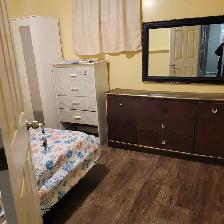 Private room for RENT in North York $825 - City of Toronto