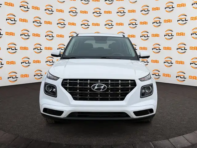 2021 Hyundai Venue Low Km H.seat B.cam Bluetooth 1yr warranty - Photo 2