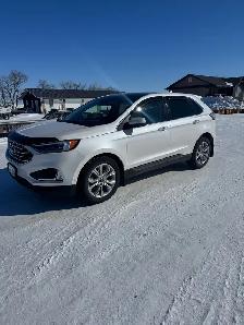 2019 Ford Edge Titanium