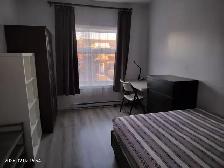 Nice room,  One min to metro Monk, All included, For female only