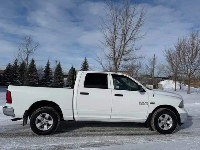 2016 Dodge Ram 1500 2016 DODGE RAM 1500 , 4X4 , COMME NEUF  ,  A - Photo 16