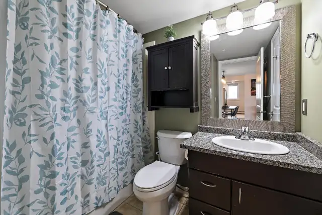 2 BedCondo in THE LEGACY FURNISHED Rogers Place View - Photo 13