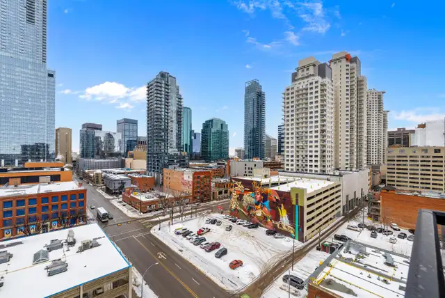 2 BedCondo in THE LEGACY FURNISHED Rogers Place View - Photo 21