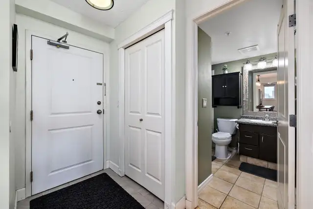 2 BedCondo in THE LEGACY FURNISHED Rogers Place View - Photo 24