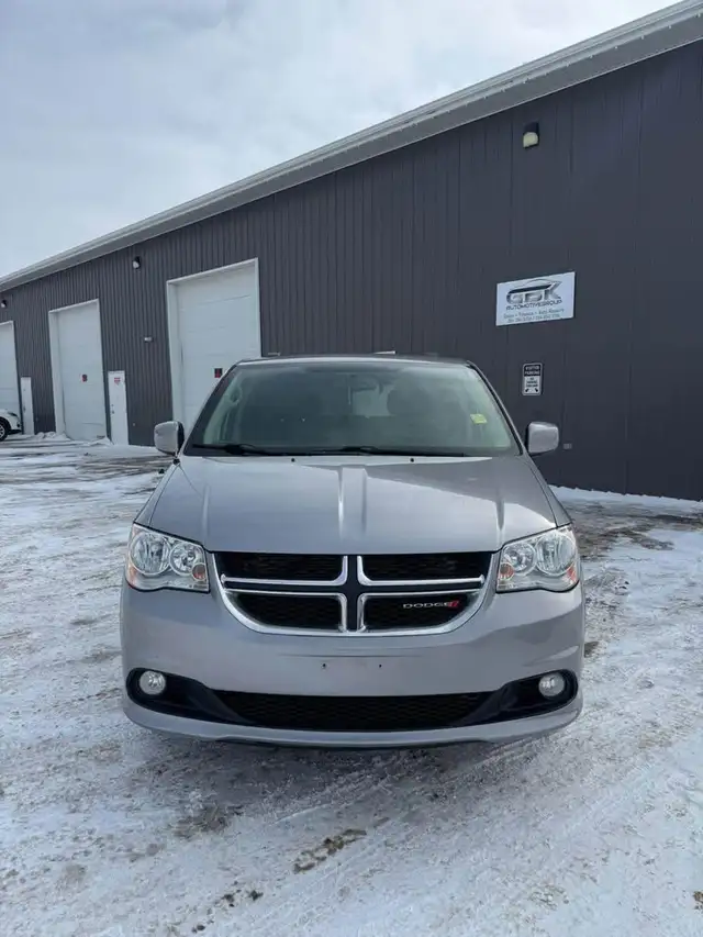 2018 Dodge Grand Caravan Crew Plus - Photo 4