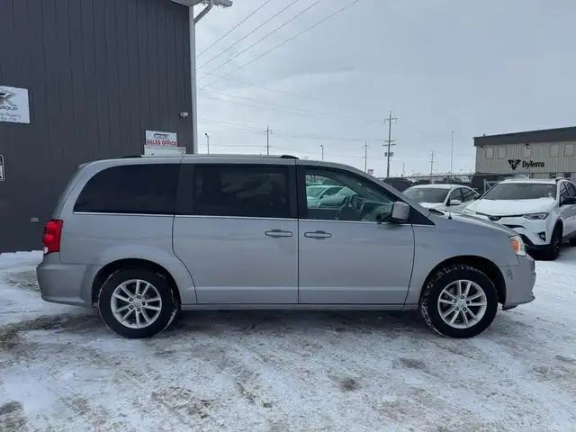 2018 Dodge Grand Caravan Crew Plus - Photo 6