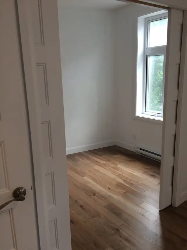 Appartement confortable totalement rénové dans St-Roch - Photo 6