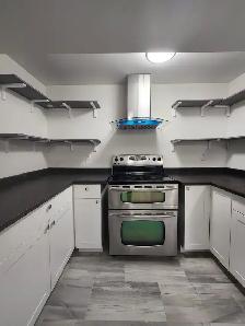 Room for rent private washroom heartland