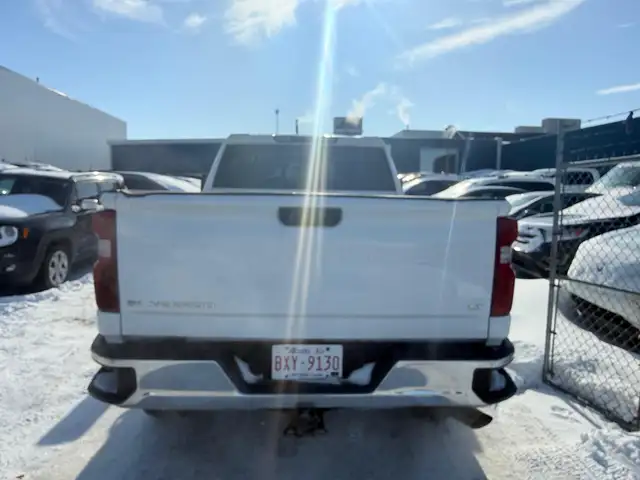 2022 Chevrolet Silverado 3500HD LT 172 - Photo 6