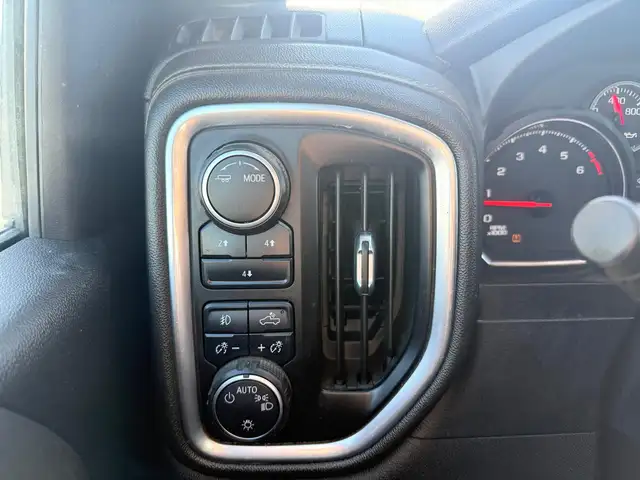 2022 Chevrolet Silverado 3500HD LT 172 - Photo 15