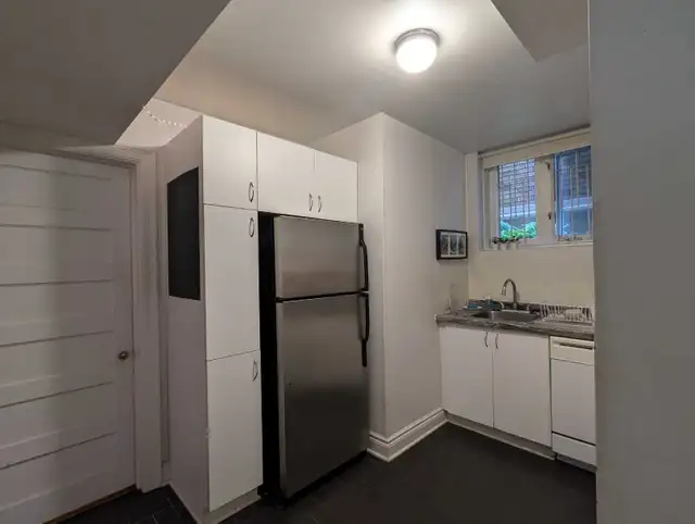 Room for rent, Available May 1st - Close to uOttawa & Byward - Photo 7