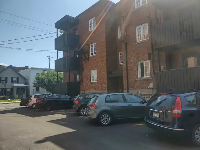 Room for rent, Available May 1st - Close to uOttawa & Byward - Photo 9