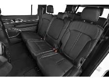 2023 Jeep Wagoneer - Photo 10