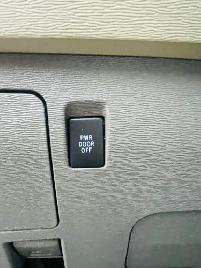 2011 Toyota Sienna LE 4dr Front-wheel Drive Passenger Van Automa - Photo 12