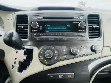 2011 Toyota Sienna LE 4dr Front-wheel Drive Passenger Van Automa - Photo 21