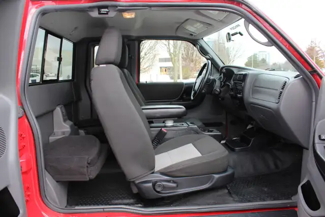 2011 Ford Ranger FX4 2dr 4x4 Super Cab Styleside 6 ft. box 125.7 - Photo 10