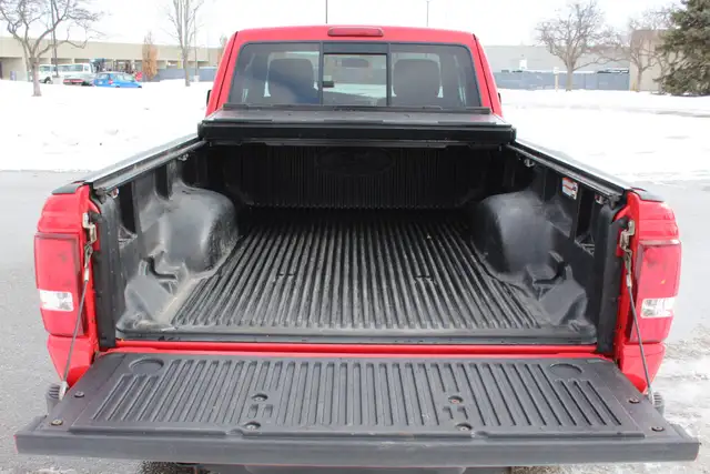 2011 Ford Ranger FX4 2dr 4x4 Super Cab Styleside 6 ft. box 125.7 - Photo 12