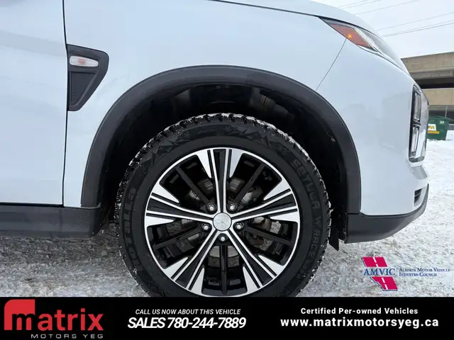 2022 Mitsubishi RVR ES - Photo 4