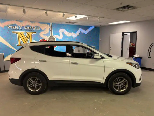 2018 Hyundai Santa Fe Sport 2.4L Premium AWD - Photo 3