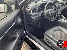 2022 Toyota Camry SE - Photo 8