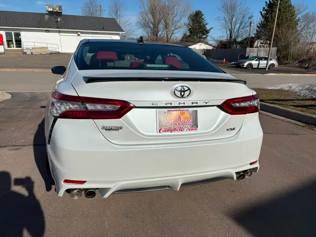 2020 Toyota Camry XSE Panoramic Sunroof! Backup Camera! Htd.... - Photo 4