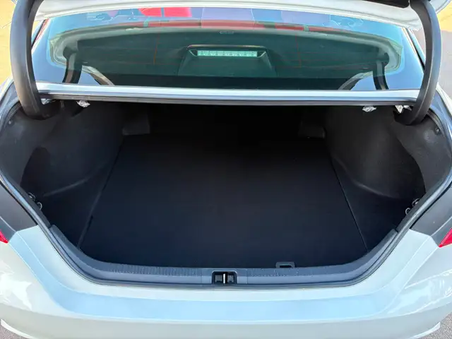 2020 Toyota Camry XSE Panoramic Sunroof! Backup Camera! Htd.... - Photo 8