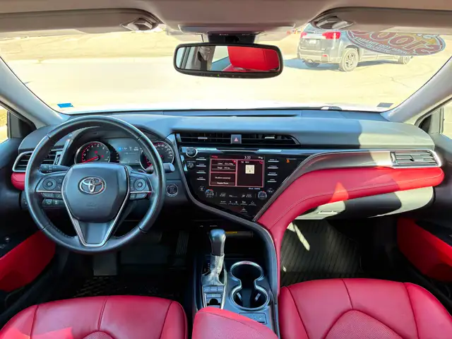 2020 Toyota Camry XSE Panoramic Sunroof! Backup Camera! Htd.... - Photo 11