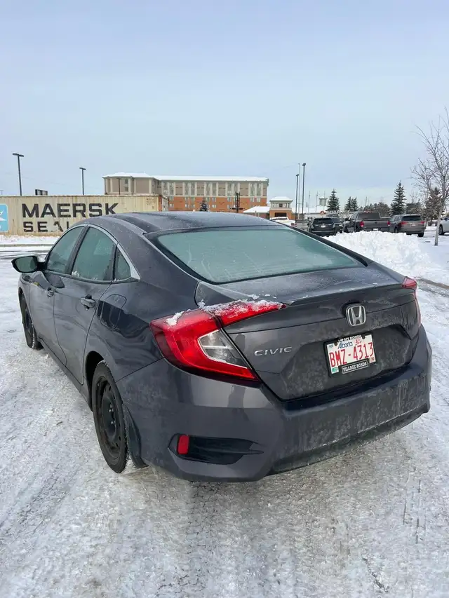 2016 Honda Civic 4dr CVT EX-T - Photo 2