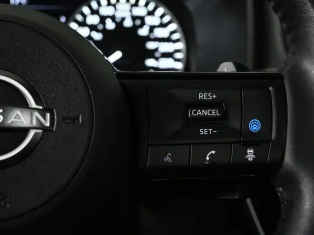 2023 Nissan Rogue SV Moonroof 360CAM Panoramic Roof Remote Start - Photo 17