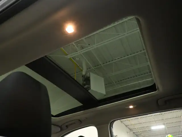 2023 Nissan Rogue SV Moonroof 360CAM Panoramic Roof Remote Start - Photo 22