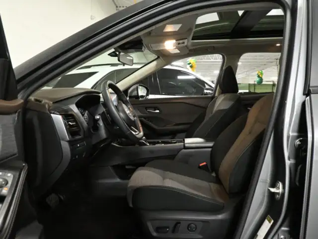 2023 Nissan Rogue SV Moonroof 360CAM Panoramic Roof Remote Start - Photo 23