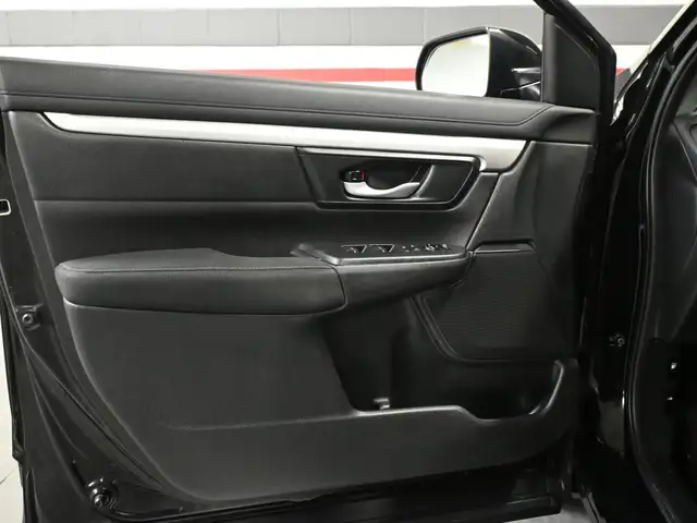 2018 Honda CR-V LX Heated Seats Apple Carplay Remote Start - Photo 11