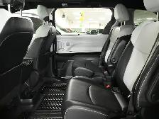 2025 Toyota SIENNA HYBRID XSE No Accident Sunroof Digital Dash W - Photo 23
