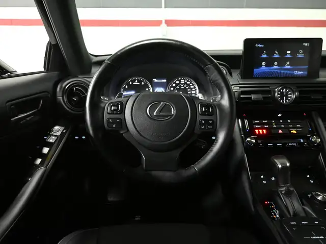 2024 Lexus IS 300 No Accident Vented Seats Sunroof Blind Spot - Photo 12