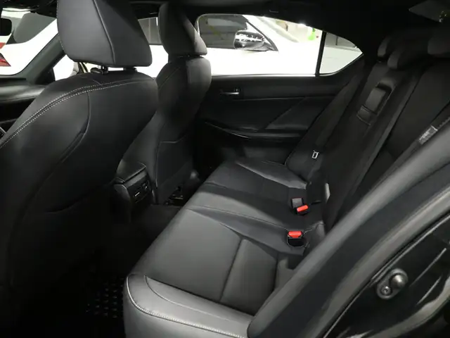 2024 Lexus IS 300 No Accident Vented Seats Sunroof Blind Spot - Photo 24