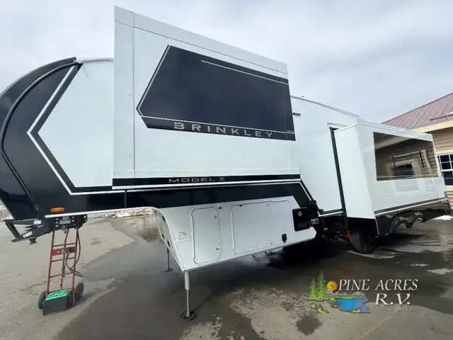 2026 Brinkley Model Z 3100 - Photo 6