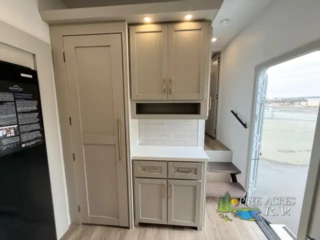 2026 Brinkley Model Z 3100 - Photo 13