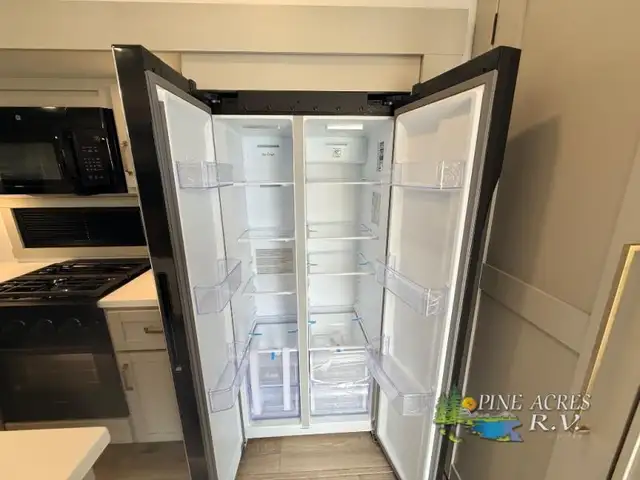 2026 Brinkley Model Z 3100 - Photo 17