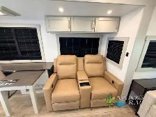 2026 Brinkley Model Z 3100 - Photo 22