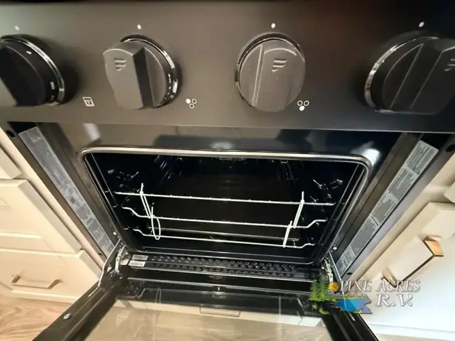 2026 Brinkley Model Z 3100 - Photo 34