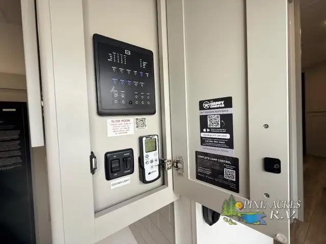 2026 Brinkley Model Z 3100 - Photo 39