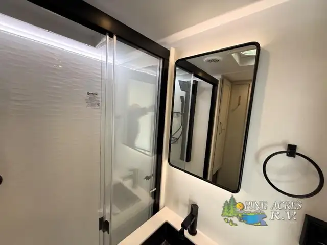 2026 Brinkley Model Z 3100 - Photo 41