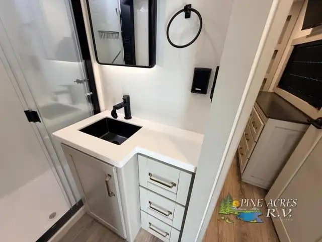 2026 Brinkley Model Z 3100 - Photo 42