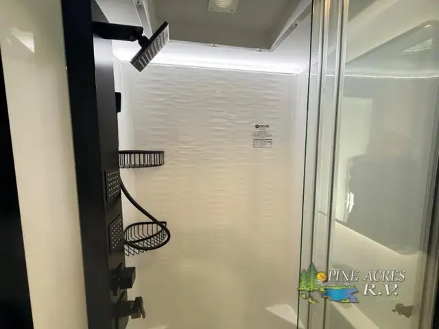 2026 Brinkley Model Z 3100 - Photo 47