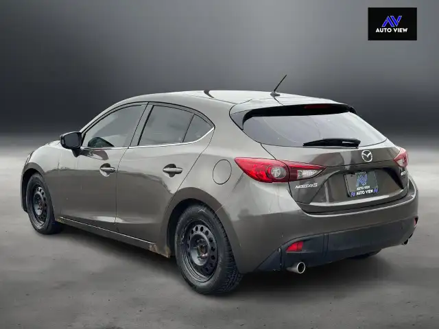 2014 Mazda MAZDA3 GS-SKYGREAT FUEL ECONOMY - Photo 7