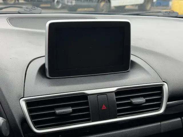 2014 Mazda MAZDA3 GS-SKYGREAT FUEL ECONOMY - Photo 20