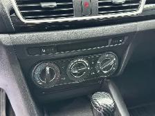 2014 Mazda MAZDA3 GS-SKYGREAT FUEL ECONOMY - Photo 21