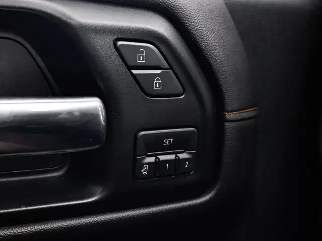 2019 GMC Sierra 1500 AT4 5.3L - Photo 18