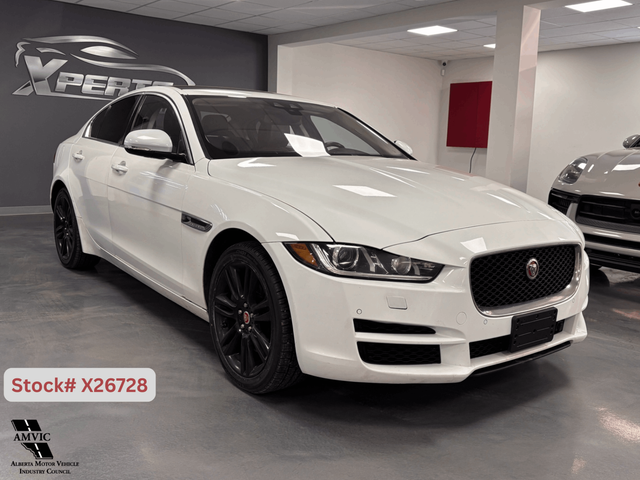 2018 Jaguar XE 25t AWD Prestige