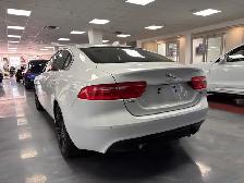 2018 Jaguar XE 25t AWD Prestige - Photo 6